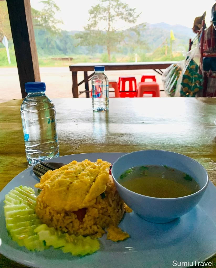 Kerchor大象生態公園套票包含的晚餐西炒飯