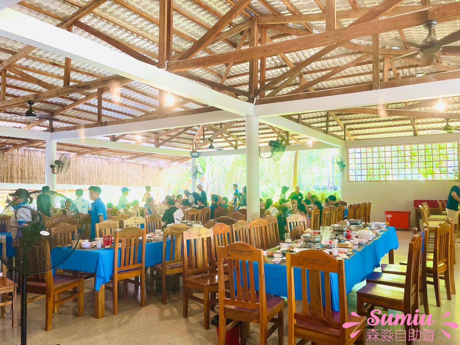 Dugong Bay Restaurant - Xuong Island Phu Quoc