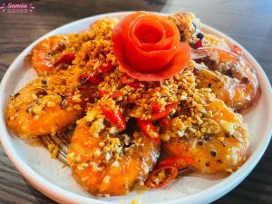 富國島日落小鎮餐廳｜Thu’s Kitchen｜蒜蓉牛油大蝦｜越南春卷｜海鮮炒麵
