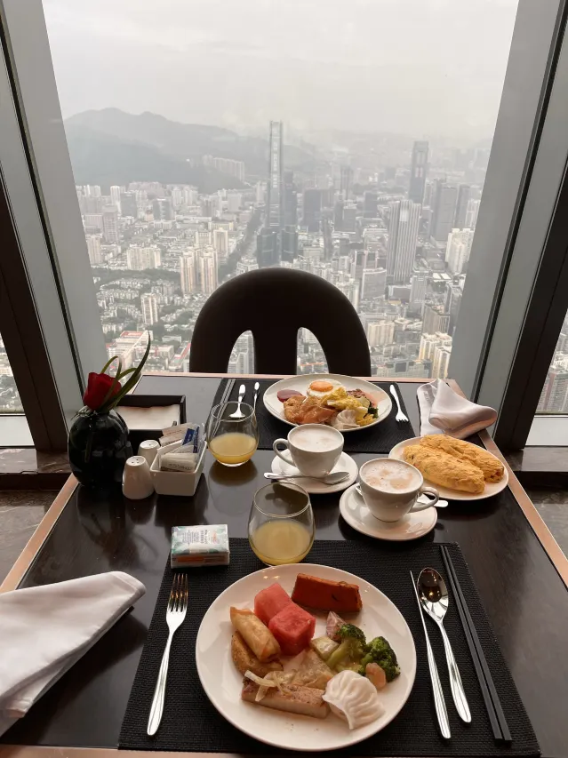 深圳瑞吉酒店（The St. Regis Shenzhen）